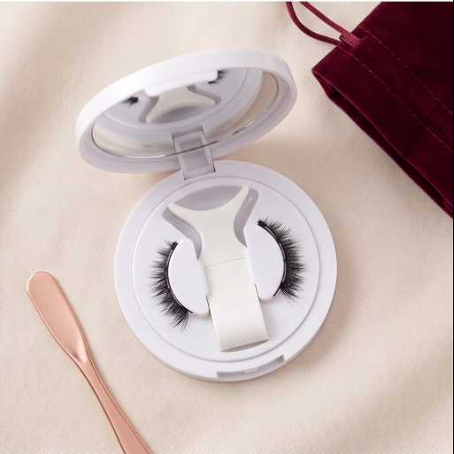 Lashora™ Magnetic — Glueless Magnetic Lashes